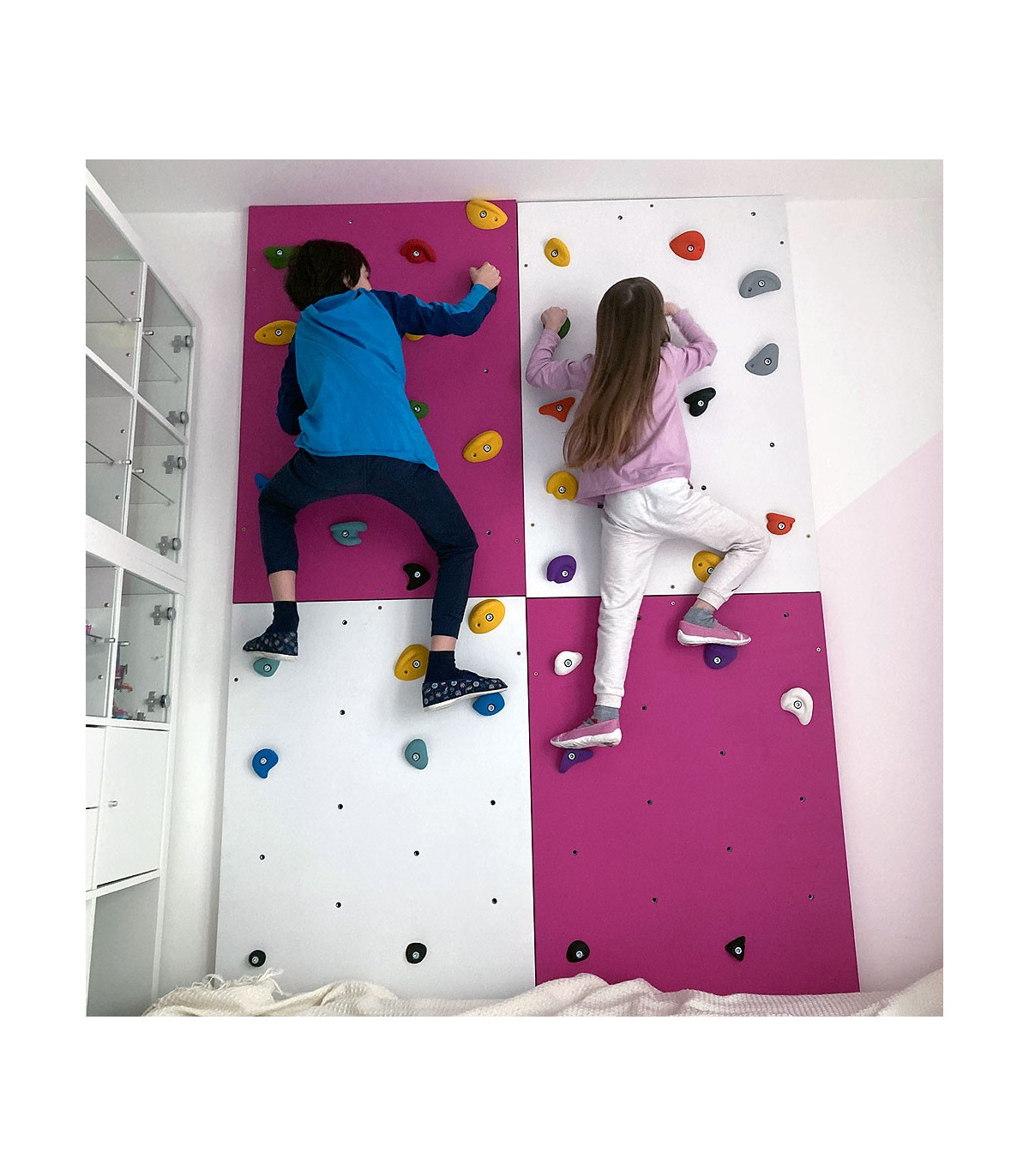 Children climbing wall 15