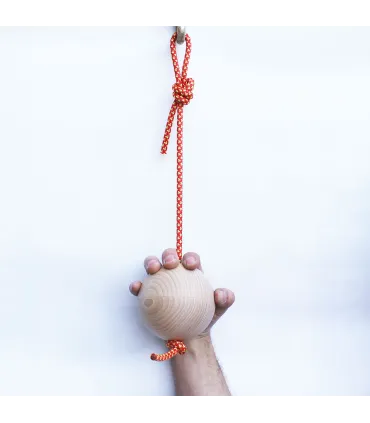 AIX dřevěná závěsná koule 10cm